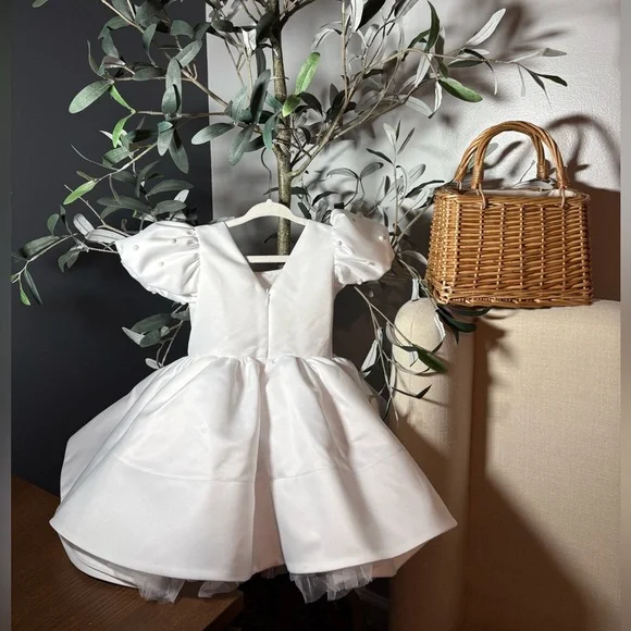 Satin White Flower Girl Puff Sleeve Dress- 2T Made in Ukraine - Picture 2 of 12